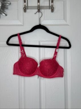 Victoria's Secret Hot Pink Heart Lace Balconette Bra NWT Sz 36B
